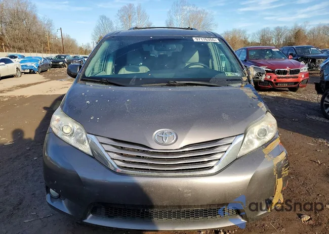 5TDYK3DC2FS668049: 97176355