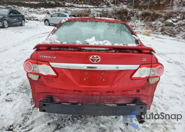 2T1BU4EE6BC674199: 77920285