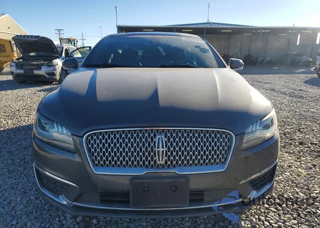 3LN6L5FC4HR611253: 97681015