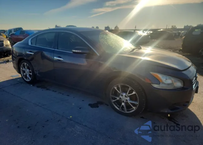 1N4AA5AP2CC837769: 74964305