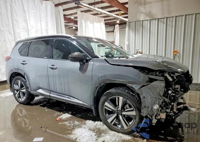 JN8BT3CB8NW333568: 74804885