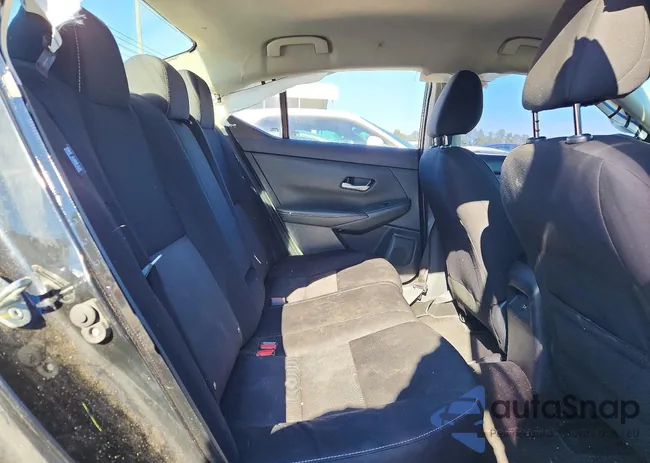 3N1AB8CV8MY311355: 72844765