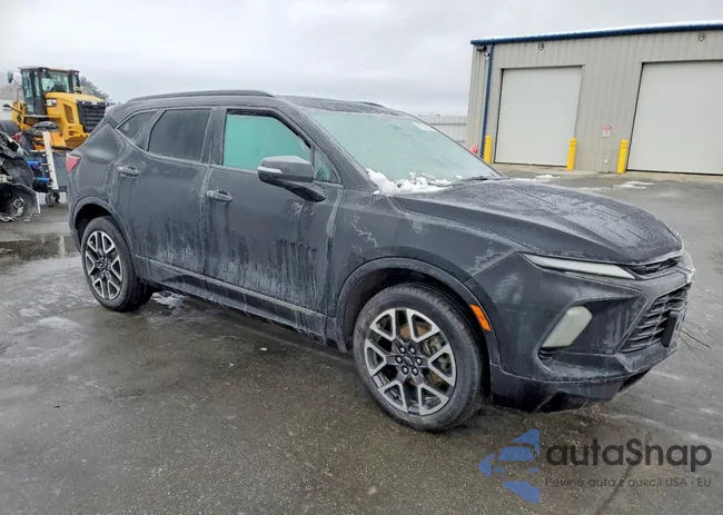 3GNKBKRS4RS201853: 98824045