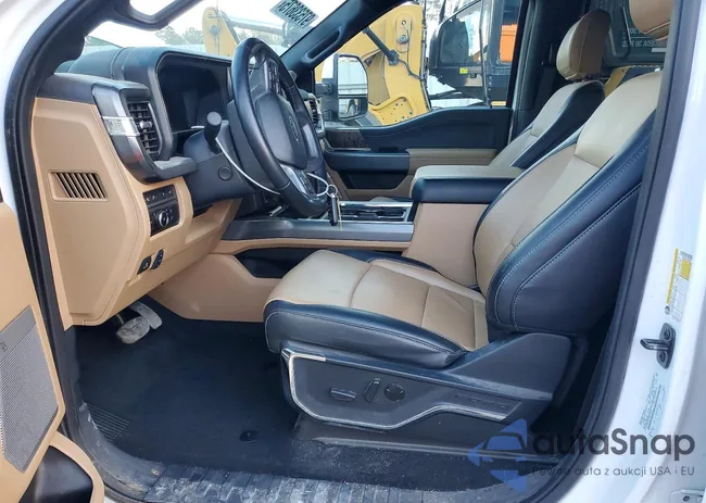 1FT8W2BT2REF03887: 97533675