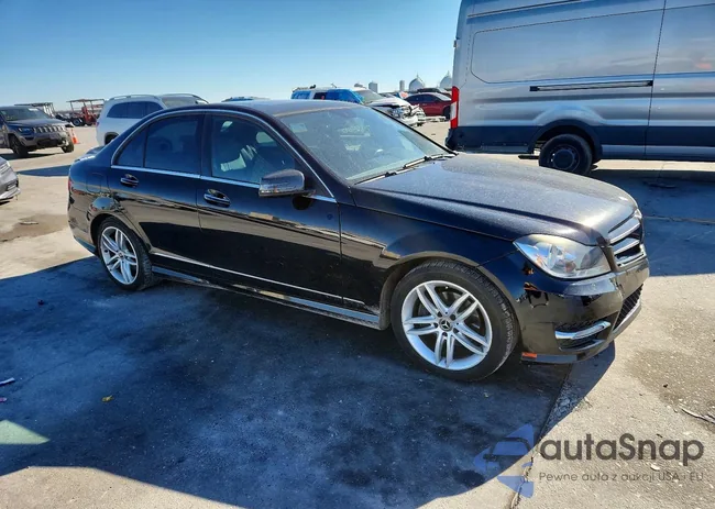 WDDGF4HB8EA948650: 73625695