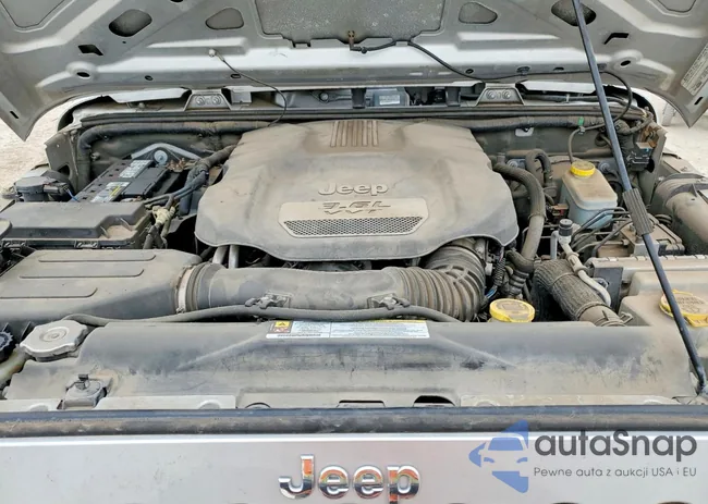 1C4BJWDG9CL102528: 73592985