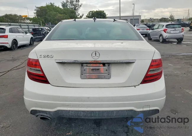 WDDGF4HB3DR288016: 73263125