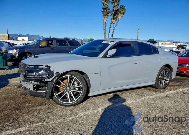 2C3CDXCT8MH682129: 72689475