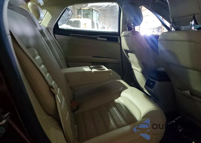 3FA6P0HD4FR159325: 73716355