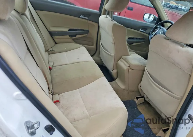 1HGCP2F34AA113663: 72656365