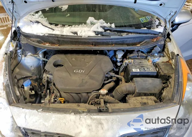 KNADM5A34C6028233: 73191985