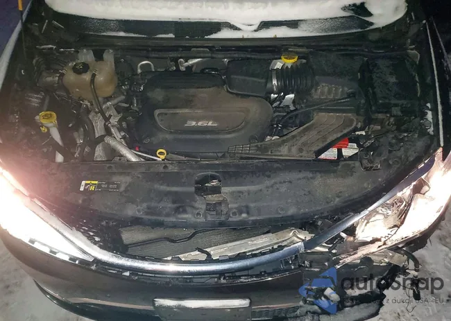 2C4RC1BG1JR123411: 73462015