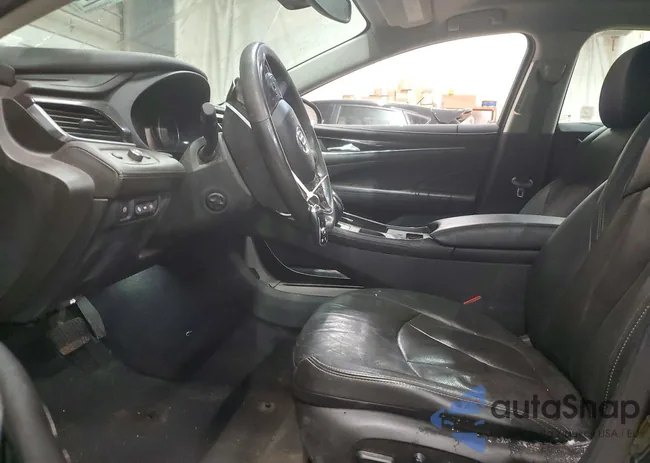 1G4ZR5SS4HU143719: 74461595