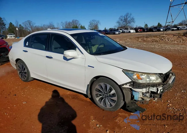 1HGCR6F57FA008254: 73433665