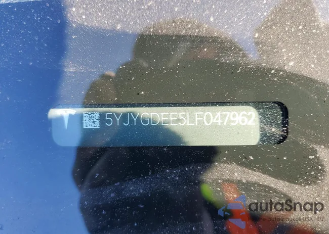 5YJYGDEE5LF047962: 73209205