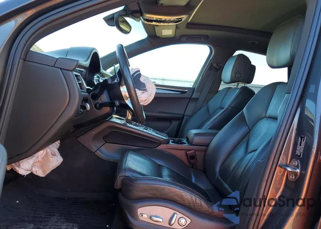 WP1AB2A58GLB43984: 72931515