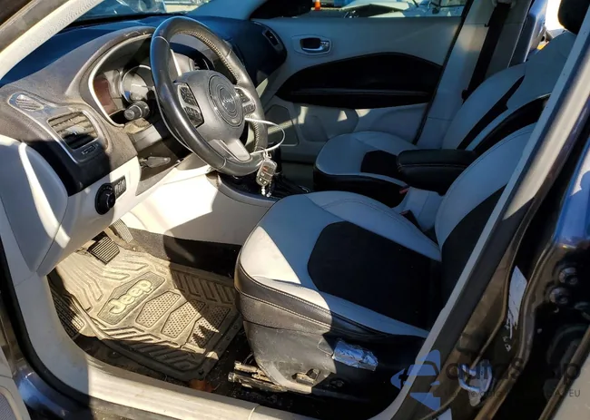 3C4NJDBB5HT635853: 73310015