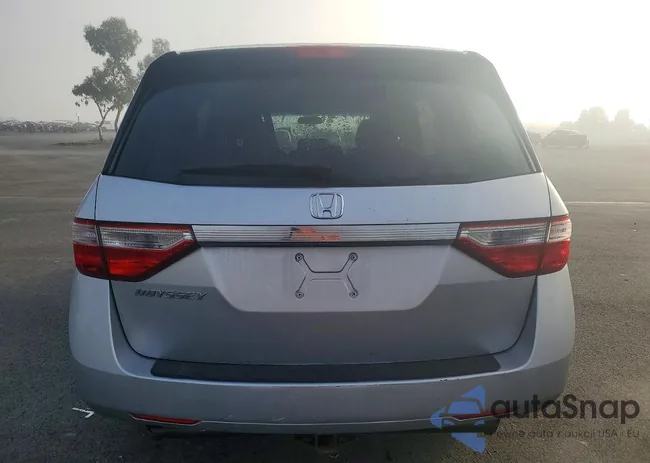 5FNRL5H40CB010570: 72695665