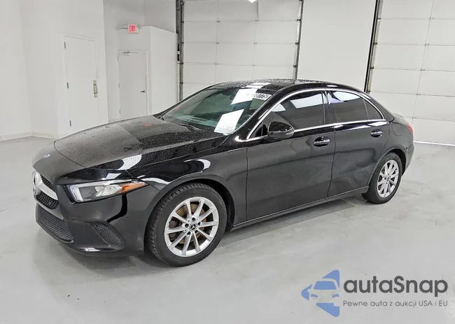 WDD3G4EB5KW026819: 99098775