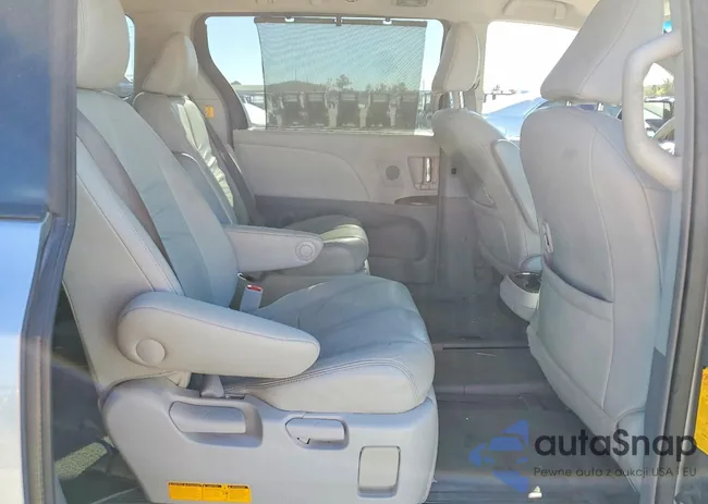 5TDDK3DC1BS002700: 72369205