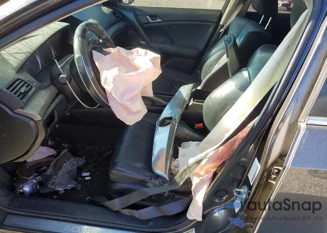 JH4CU2F63AC004471: 73509245