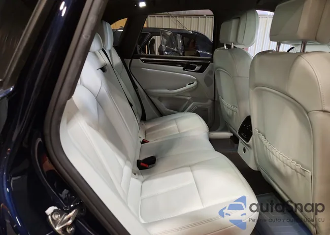 WP1AB2A56HLB16445: 72961445