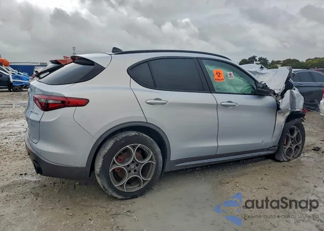 ZASPAKBN0N7D46121: 72400645