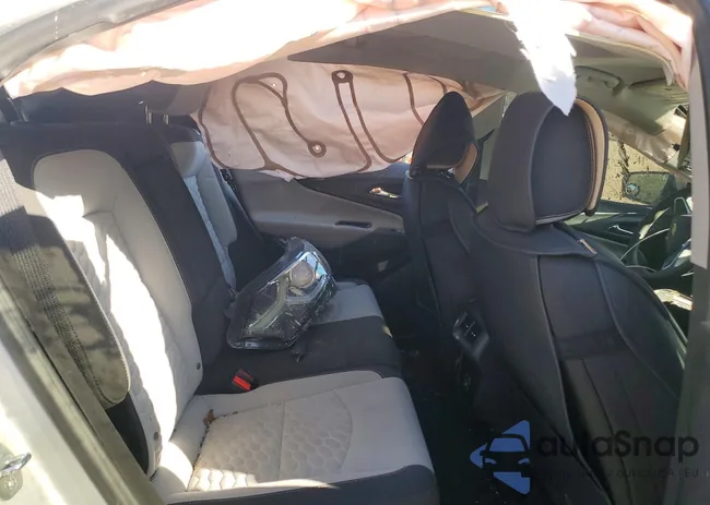 2GNAXHEV7L6247635: 73746235