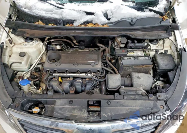 KNDPBCA28B7044011: 99696855