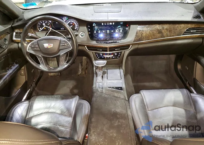 1G6KD5RS7JU152904: 97308175