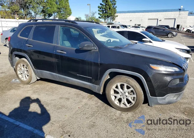 1C4PJLAB1HW585354: 72586645