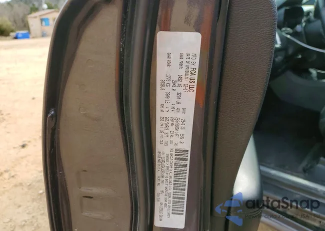 1C4RDJDGXJC271690: 98824945