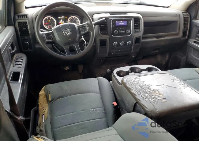 3C6TR5HT6EG258905: 99373815