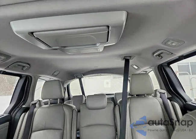 5FNRL6H79JB003260: 74383235