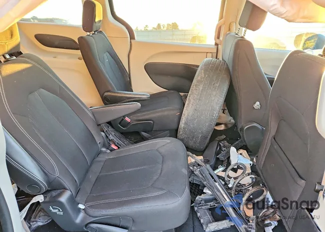 2C4RC1CG7NR227132: 73987345