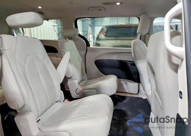 2C4RC1DG6HR515436: 73074065