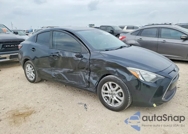 3MYDLBYV1HY151713: 99689065