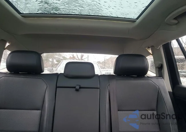 3VV3B7AX2JM156939: 99257885