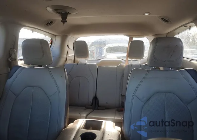 2C4RC1EG4HR644306: 72584985