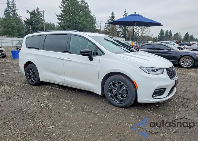 2C4RC1S73RR178020: 72669265