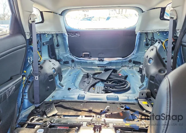 KNDPVCAG1P7100770: 72582095