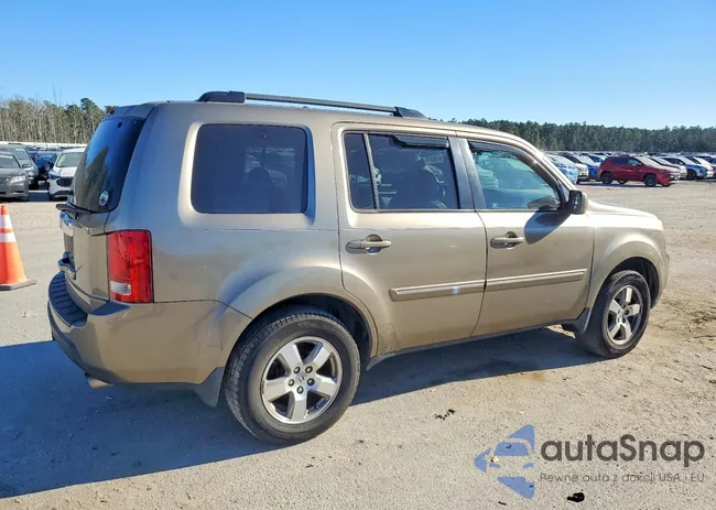 5FNYF3H50AB014180: 72948095