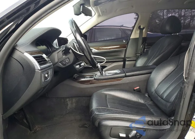 WBA7E2C58JG742770: 98435775