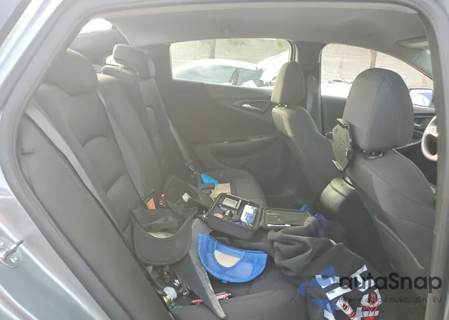 1G1ZC5ST5RF232616: 73940075