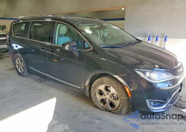 2C4RC1EG0HR564775: 74466885