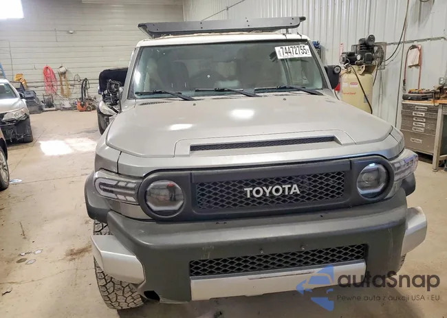 JTEBU4BF6AK077902: 74472755