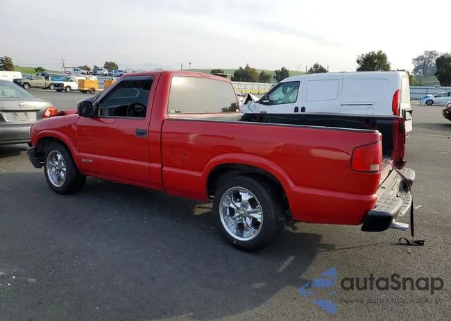 1GCCS1447W8213600: 75408195