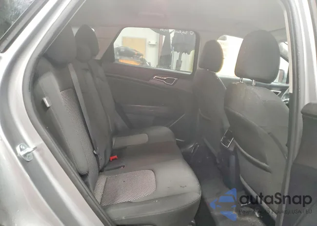 KNDPU3DF2R7284237: 98364555