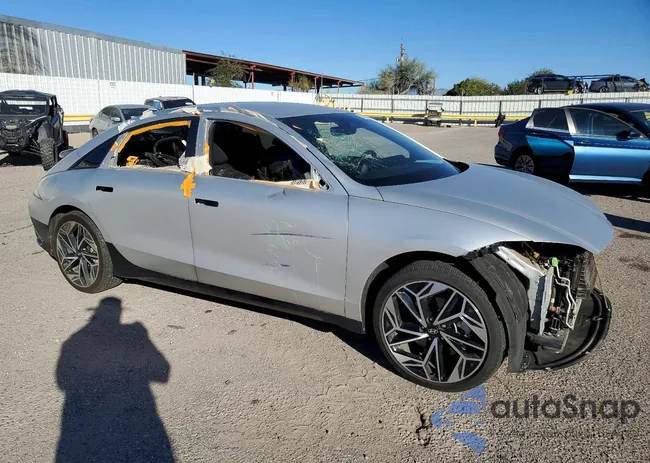 KMHM34AA4RA057473: 73645145