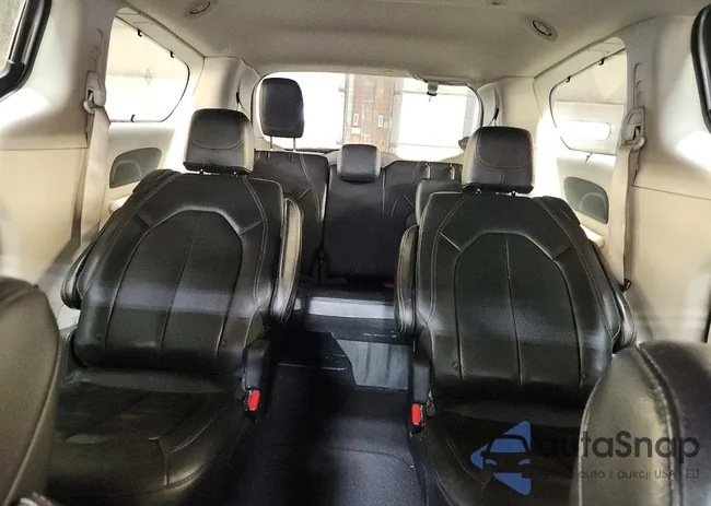 2C4RC1BGXKR651272: 73395025